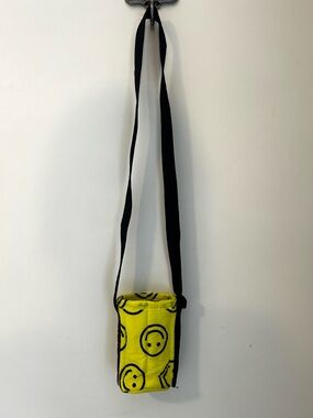 BAGGU Yellow Happy Print Puffy Water Bottle Sling